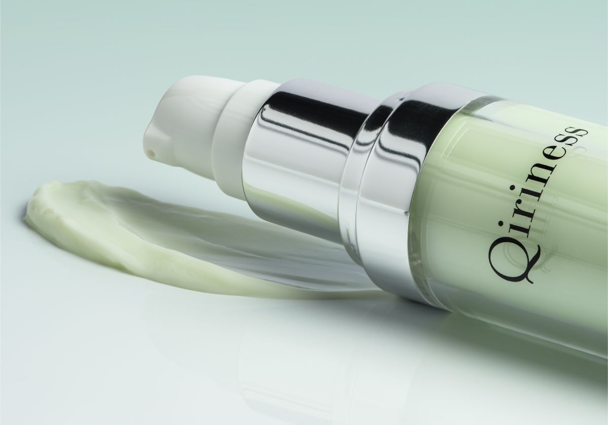 Sérum Acide Hyaluronique Hydratant & Lissant - Élixir Source d'Eau